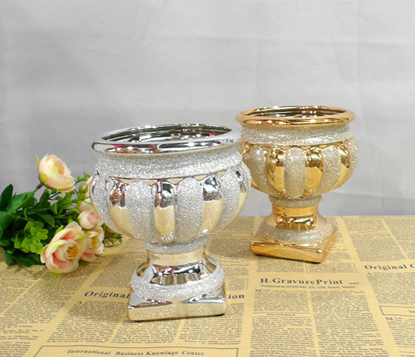 Bình sứ cắm hoa tròn cổ điển kim tuyến